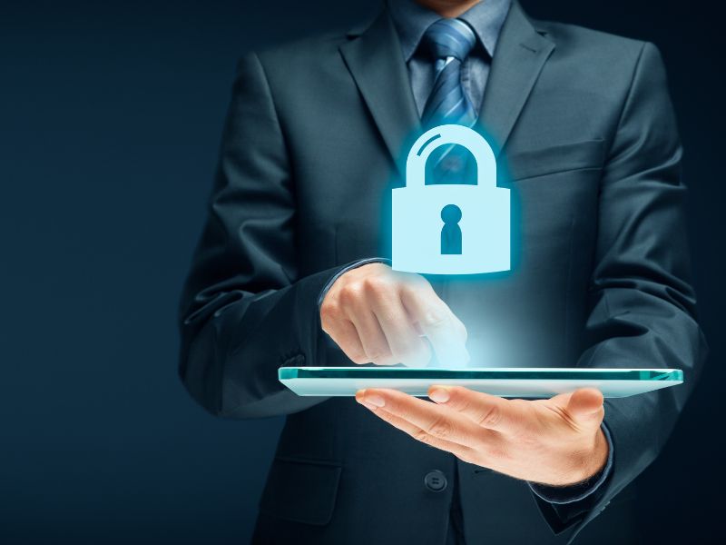 Jak Twoja firma może uchronić się przed cyberatakiem